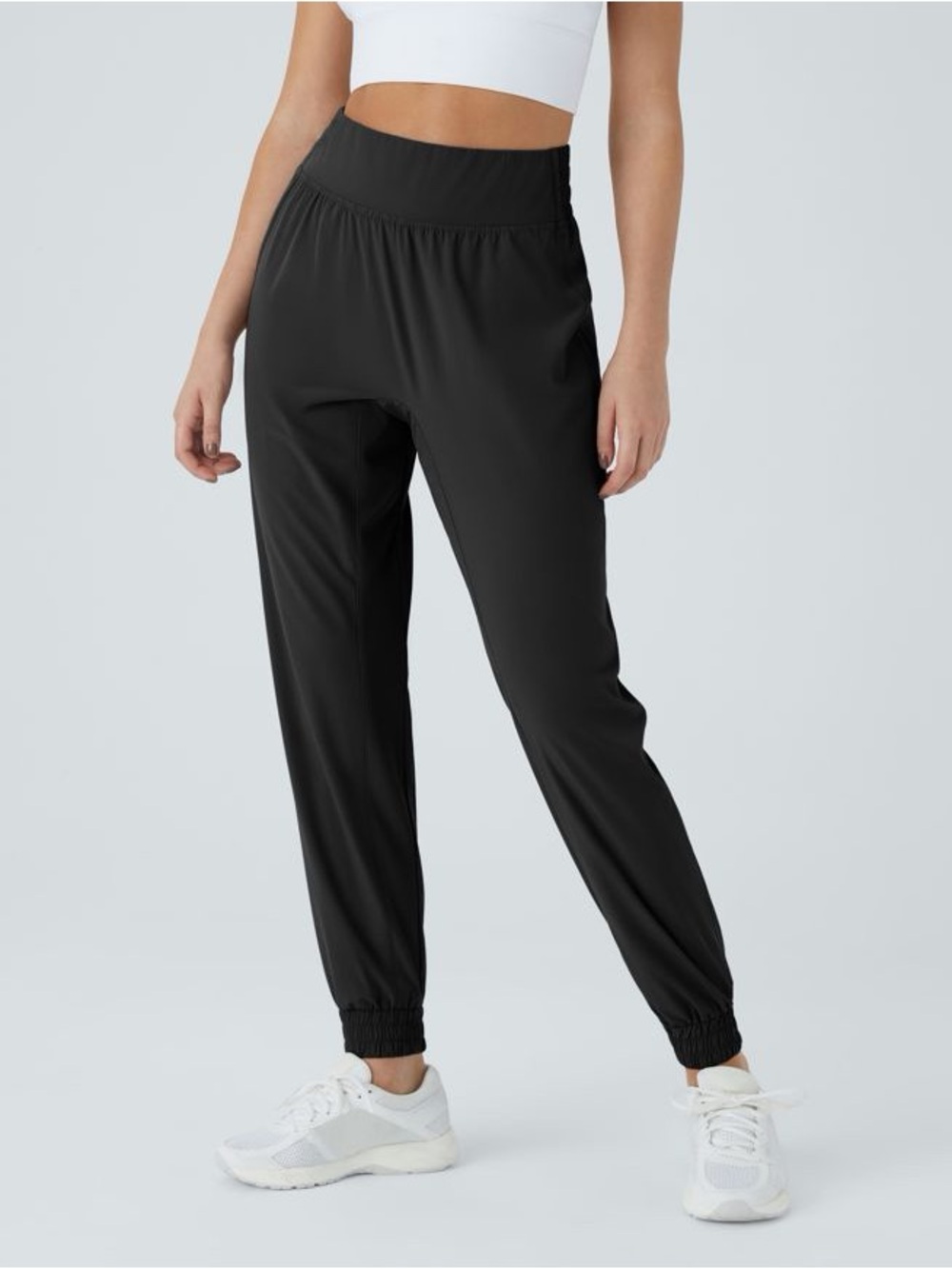 Halara High Waisted Jogger Pants Medium NWT